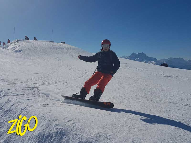Colonie de vacances snowboard avec Zigotours